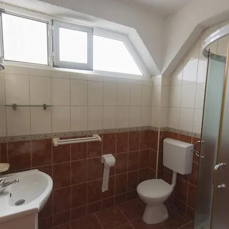 In With Sea View, Balcony, Air Conditioning, Wifi דירה